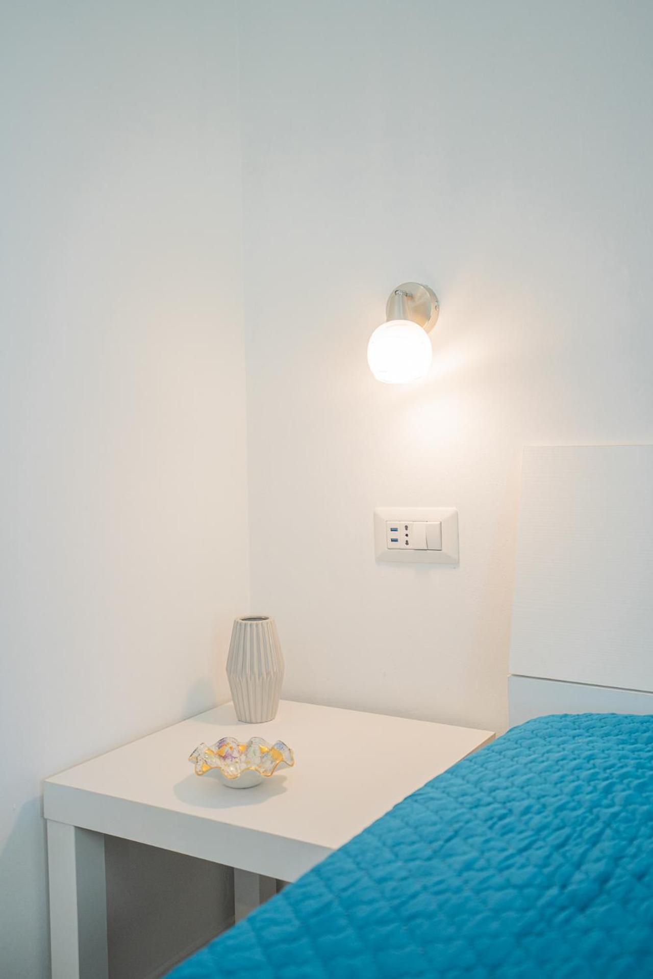 Ambra Holiday Rooms - Rooms & Beach San Teodoro  Exterior foto